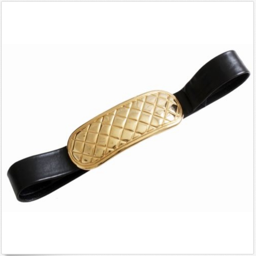Vintage 1980s Accessocraft NYC Gold Quilted Buckle Black Leather Belt Statement